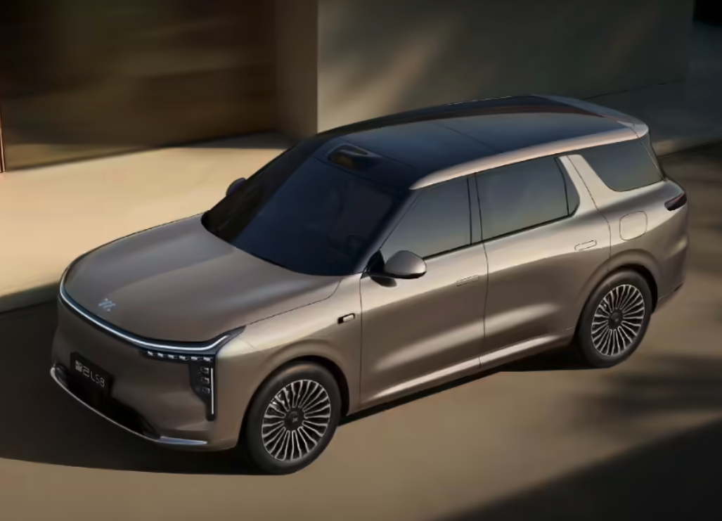 智己LS8正式开启预售 25.98万起售，800V平台+激光雷达赋能中大型增程SUV